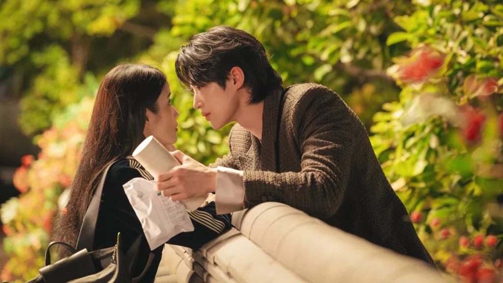 IU และ Byeon Woo-seok