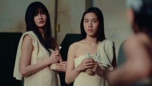 ดูซีรี่ย์ คลั่ง รัก นักโทษ (CLAIREBELL 2025) ซีซั่น 1 ตอนที่ 4